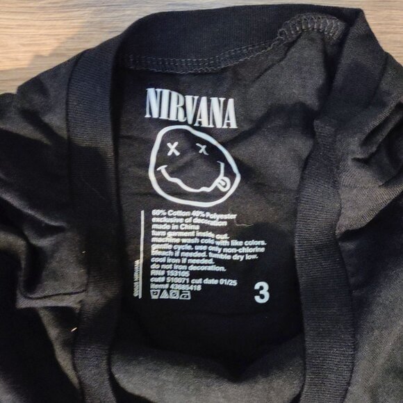 NWT Torrid Size 3 3x Nirvana Embroidered Black Roll Sleeve Muscle Tank Top - Picture 3 of 3